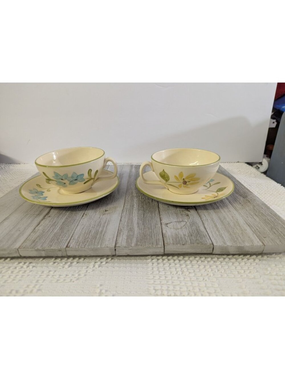 Vintage Franciscan #2 DAISY Set of 2 Earthenware Vintage Daisy Cups & Saucers